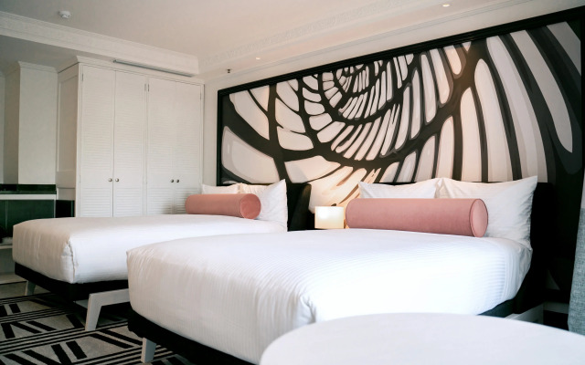 Pullman Cairns International