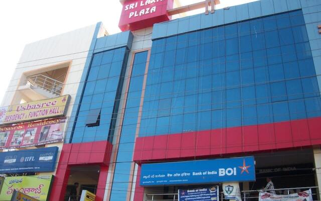 Hotel Ushasree Residency (50 Km from Araku Valley)