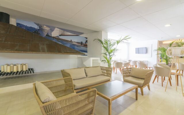 azuLine Hotel Bergantín