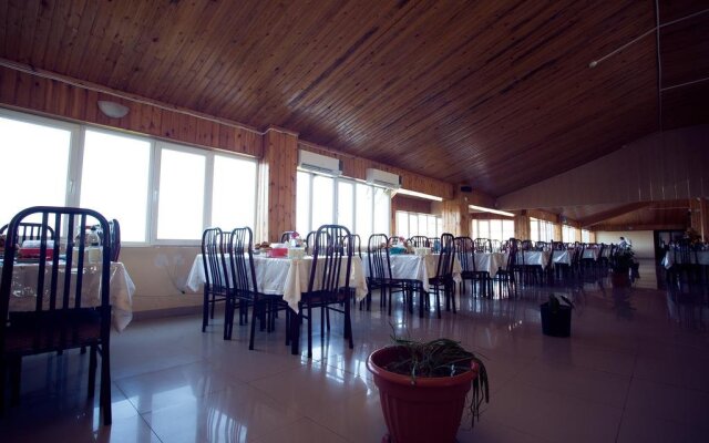 Gozel Naftalan Health Resort
