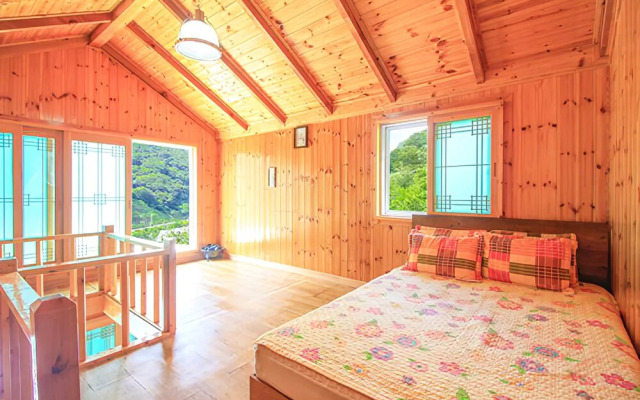 Yangsan Bene Maru Pension