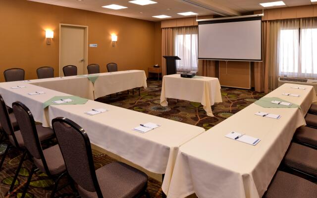 Holiday Inn Express & Suites Pocatello by IHG
