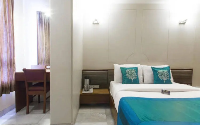 Hotel Ashray International, Sion