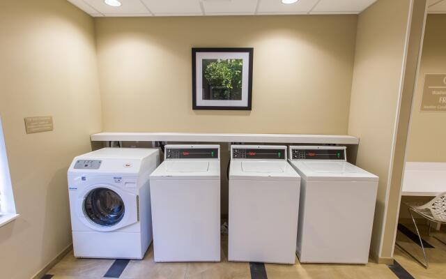 Candlewood Suites : Overland Park - W 135th St by IHG
