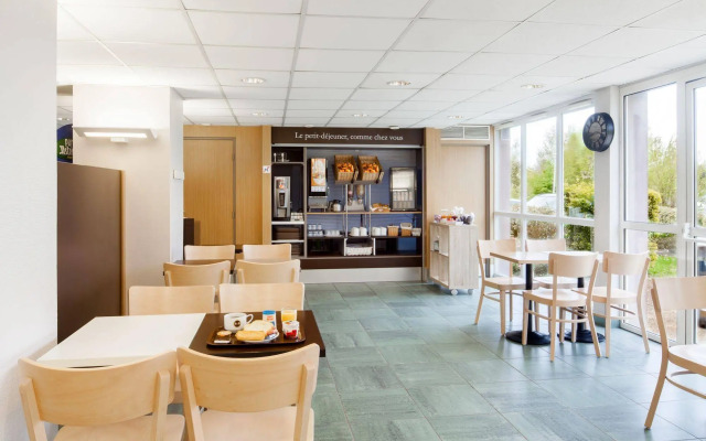 B&B HOTEL Creil Chantilly