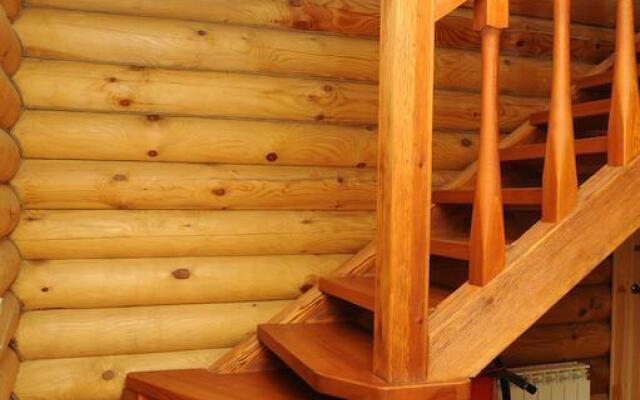 Tri Bani Guest House