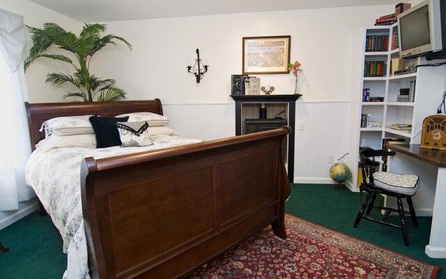 Rooster Hill Short Stay