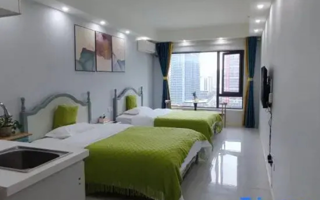 Lushan Boutique Apartment (Lushan Avenue Subway Station)