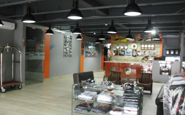 Sturgis Boutique Hotel Cipanas