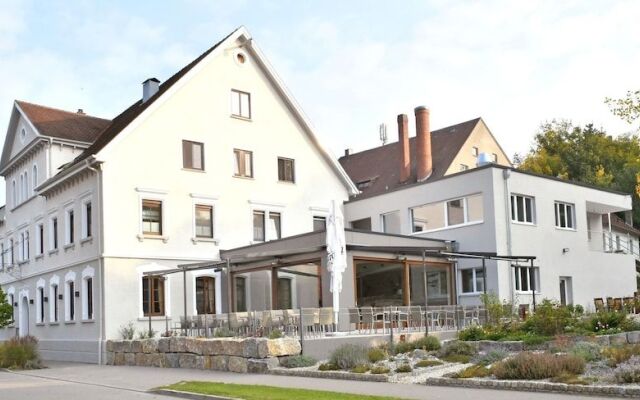 Landgasthof & Land-gut-Hotel Zur Rose