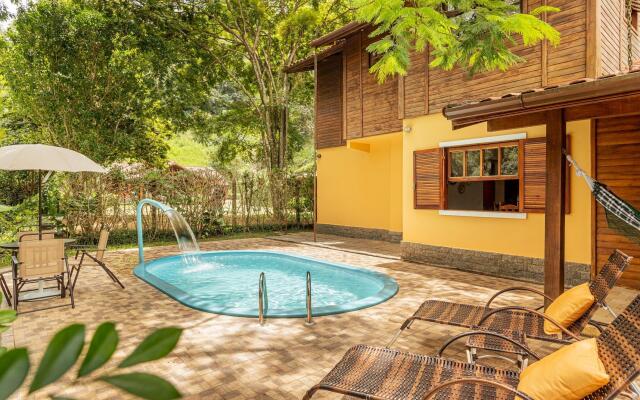 Chalé com Piscina em Itaipava | CX 17