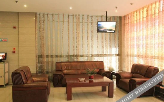 Yijing Holiday Hotel