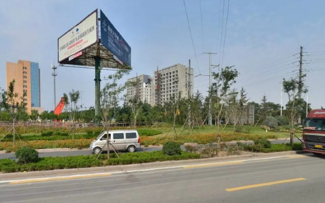 Jinyan Hotel