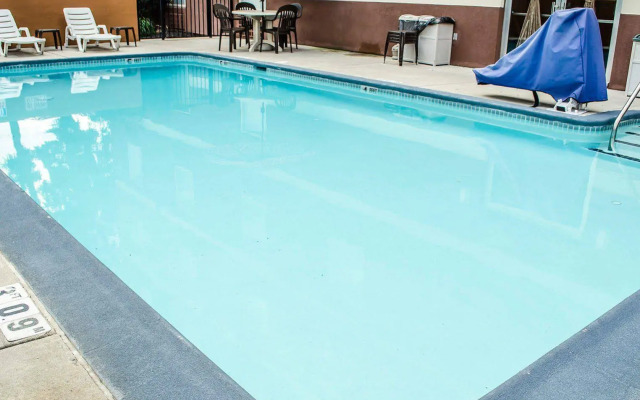 Comfort Inn Mechanicsburg - Harrisburg South