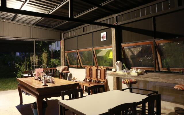 Pak Dee Resort