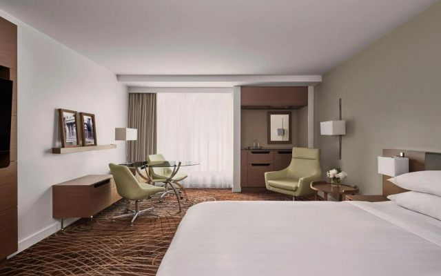 Melbourne Marriott Hotel