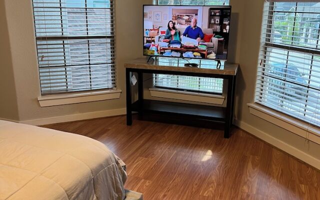 EURA near Houston Downtown