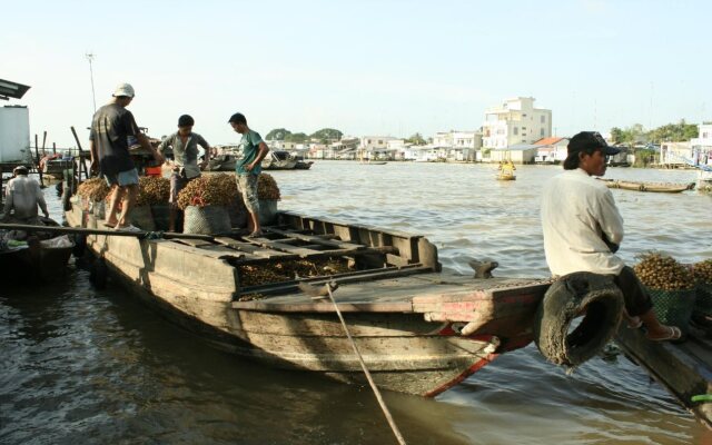 Mekong Lodge Hotel & Resort