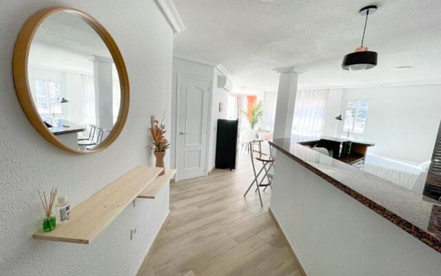 Apartamento en 1ª línea con piscina