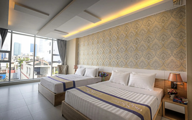 Van Anh Luxury