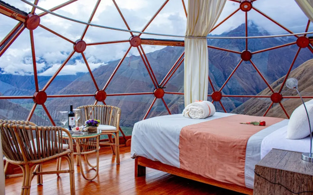 Vertical Sky Luxury Suites