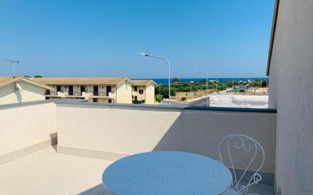 Attic on the sea of Avola