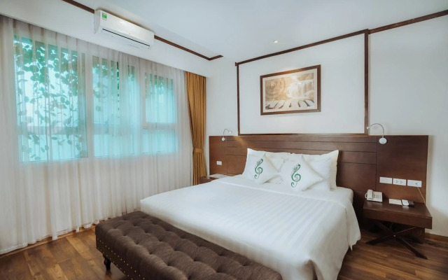 Thang Long Opera Hotel
