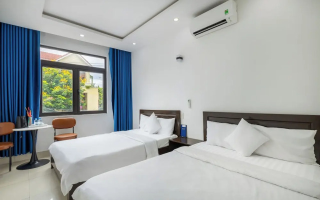 Saluton Hotel