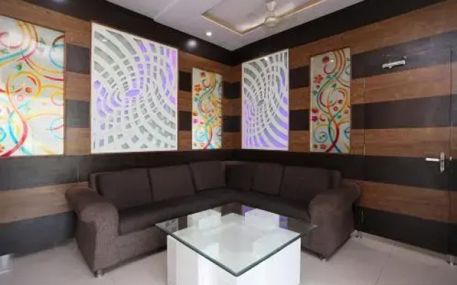 Golden Bagh Resort By OYO Rooms