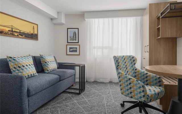 Hampton Inn by Hilton Montreal East Anjou