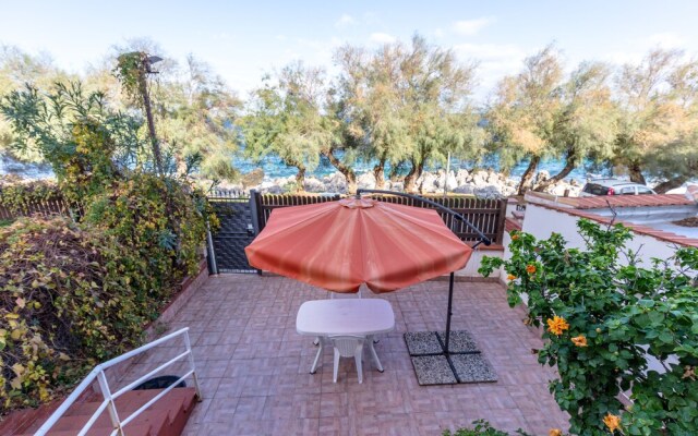 Capo Gallo House by the beach