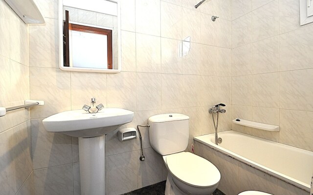 Apartamentos AR Flores