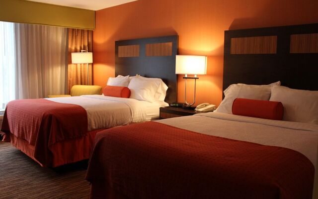 Holiday Inn DANBURY-BETHEL @ I-84