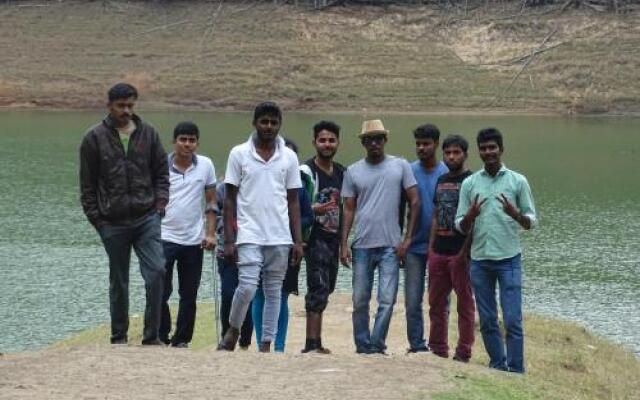 8 members groupstay@kodai
