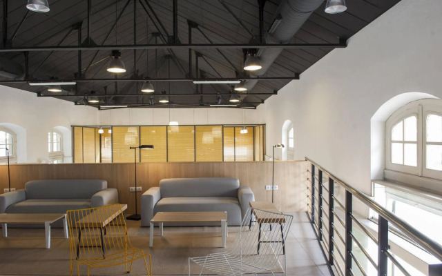 Up Station Hostel