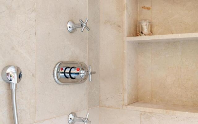 BILBAO COSTA by Aston Rentals