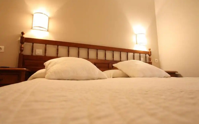 Hostal Restaurante Méndez "El Guardia"