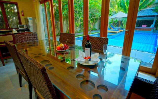 Villa Travis
