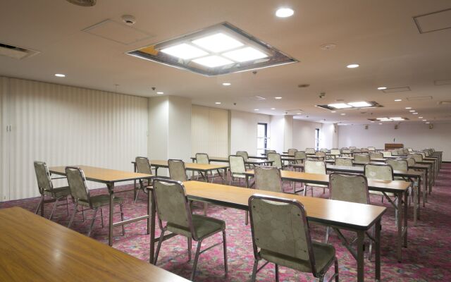 Hotel S-Plus Hiroshima Peace Park