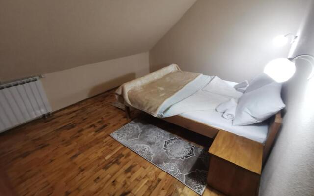 Hotel Gacka
