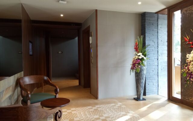 The Grandeur Boutique Hotel