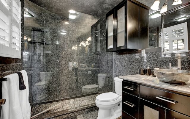 Candlelight Cove W/firepit