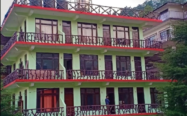 Hotel Pine spring