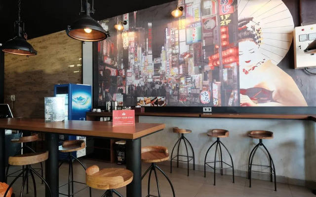 ZEN Hostel Gubeng Station