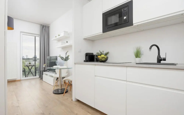 Studio With Parking in Wola by Renters