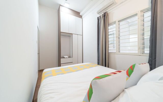 Oyo Home 1086 Vibrant 2Br Vue Residence