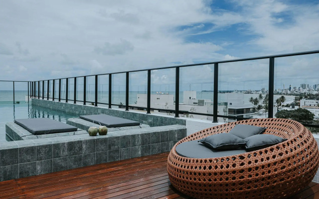 Lindo flat a 50m da praia do Bessa