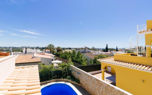 Casa Vista Mar für 8 Personen mit Pool