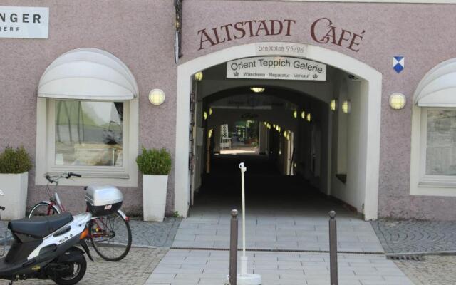 ZV-Scholtz Burghausen Stadtplatz 95