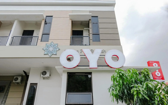 Super OYO 1038 Embun Pagi Syariah Residence